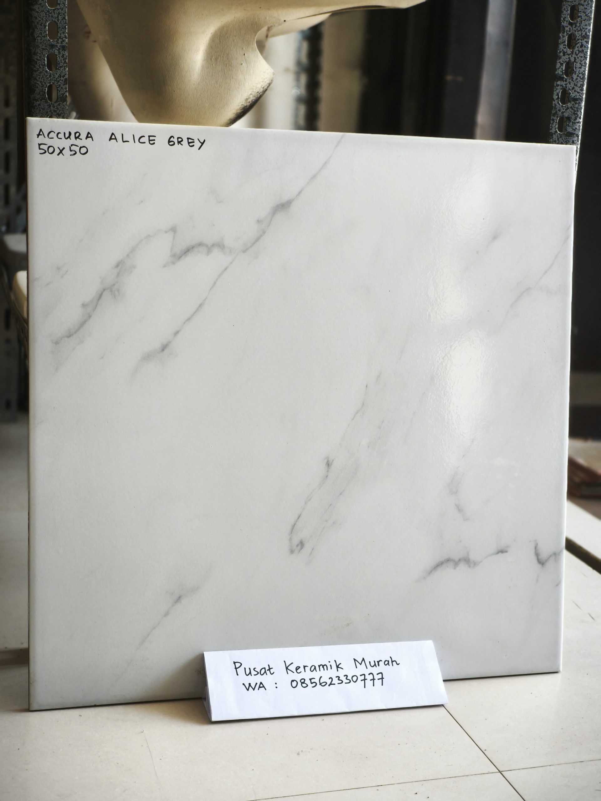 ACCURA FT ALICE GREY 50×50